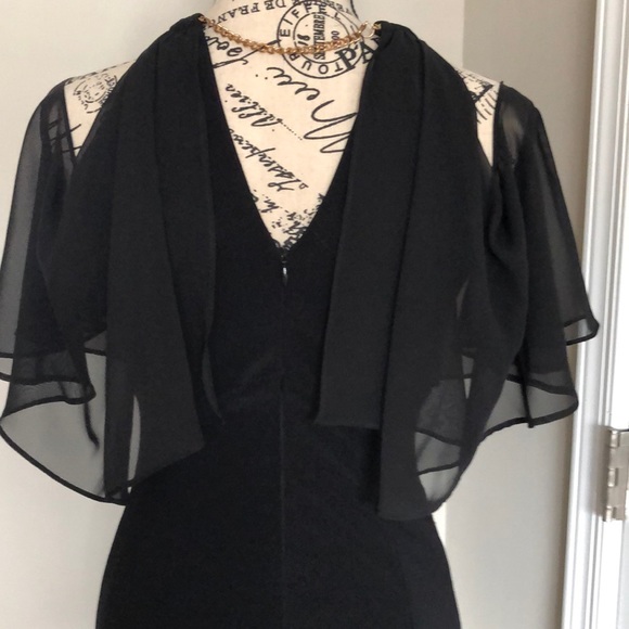 XSCAPE Long Black Formal Maxi Dress Size 4. - Picture 3 of 7